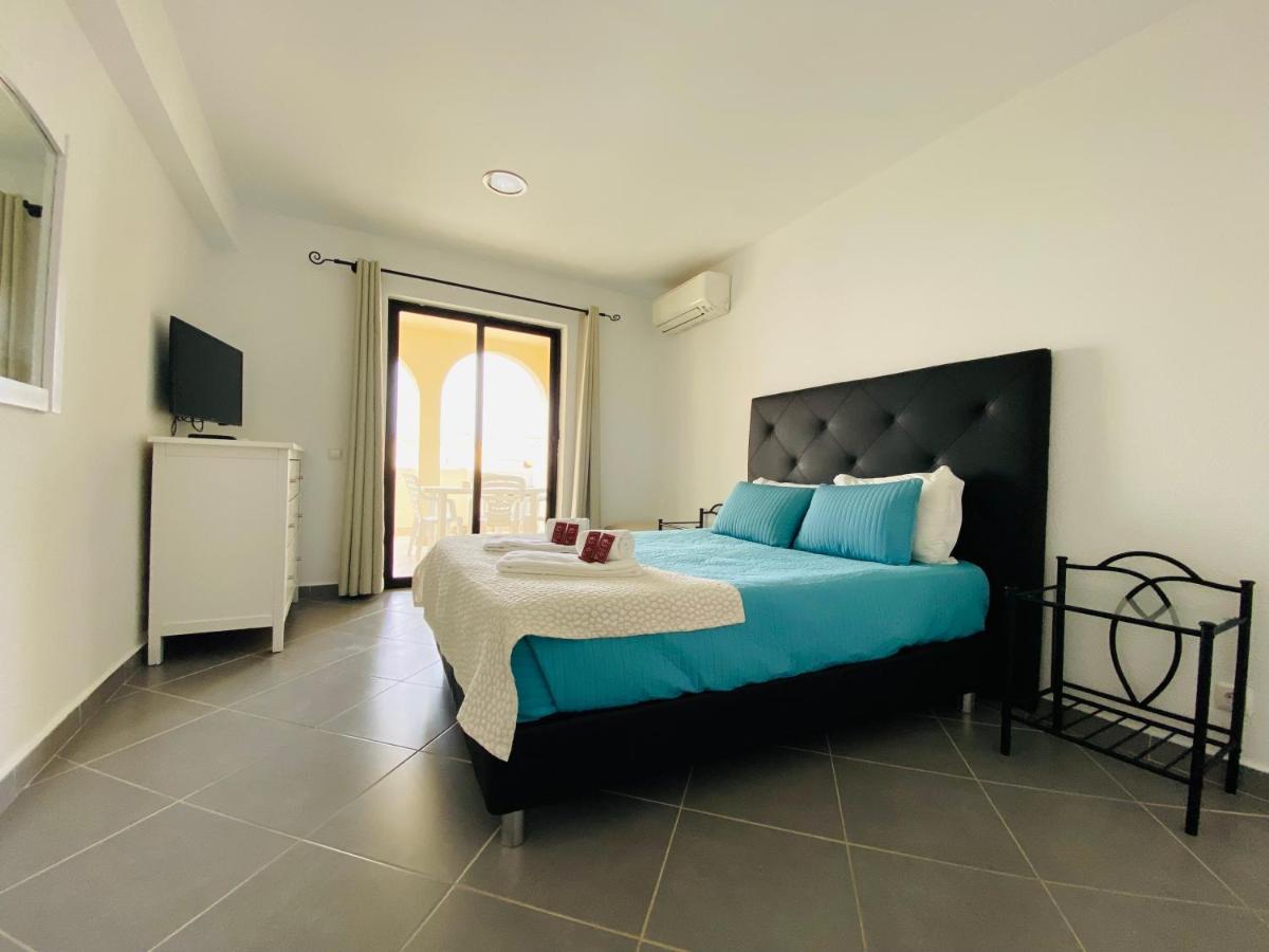 אלבופיירה Apartamentos Poente Da Aldeia מראה חיצוני תמונה